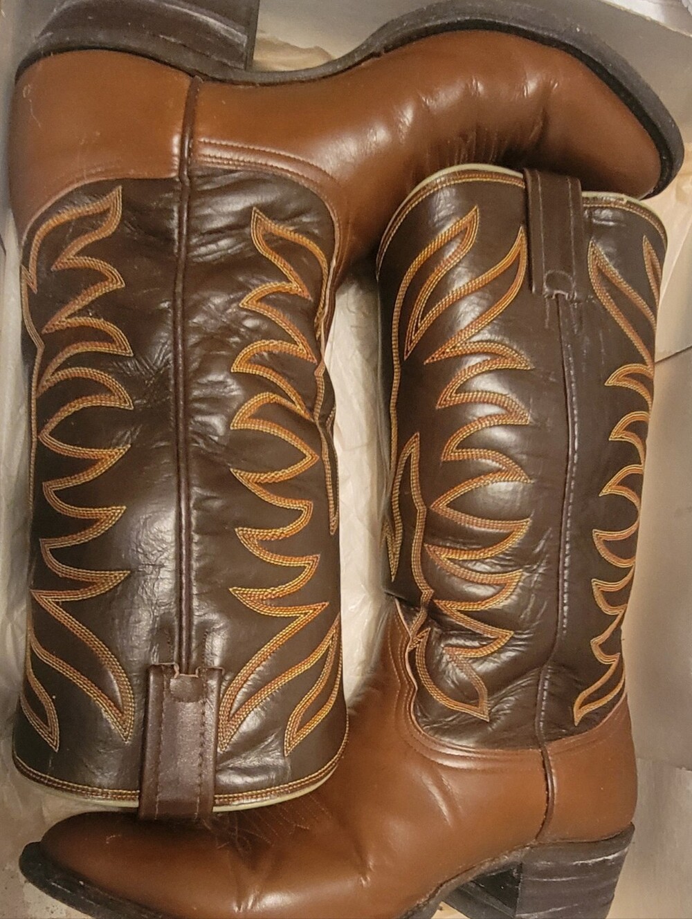 Nocona Caramel & Brown Western Cowboy Boots 4782 in size 9.5B Vtg